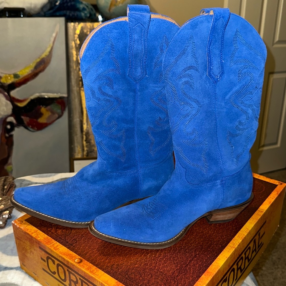Dingo Blue Suede Cowboy Boots